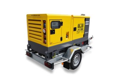 Vue latérale du groupe électrogène sur remorque Atlas Copco QAS 40 - Locasix