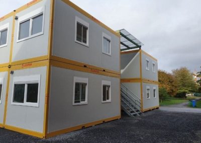 Utilisation de modules habitables pour une école